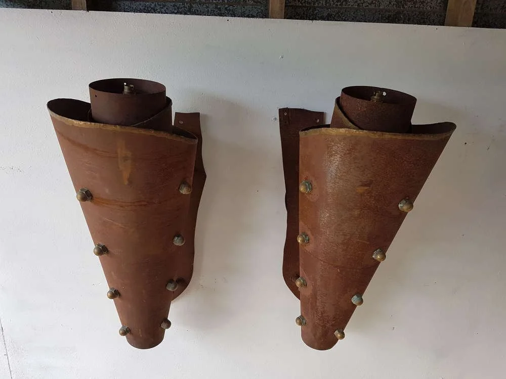late-20thc-bespoke-large-torchere-style-iron-lights_10161_pic4_size2.jpg