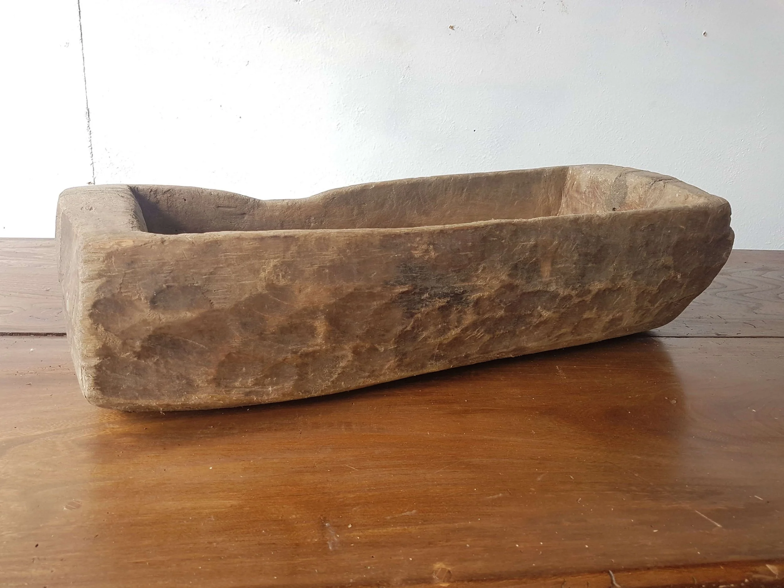 hand-hewn-19thc-carpathian-dough-bowl_10192_main_size3.jpg