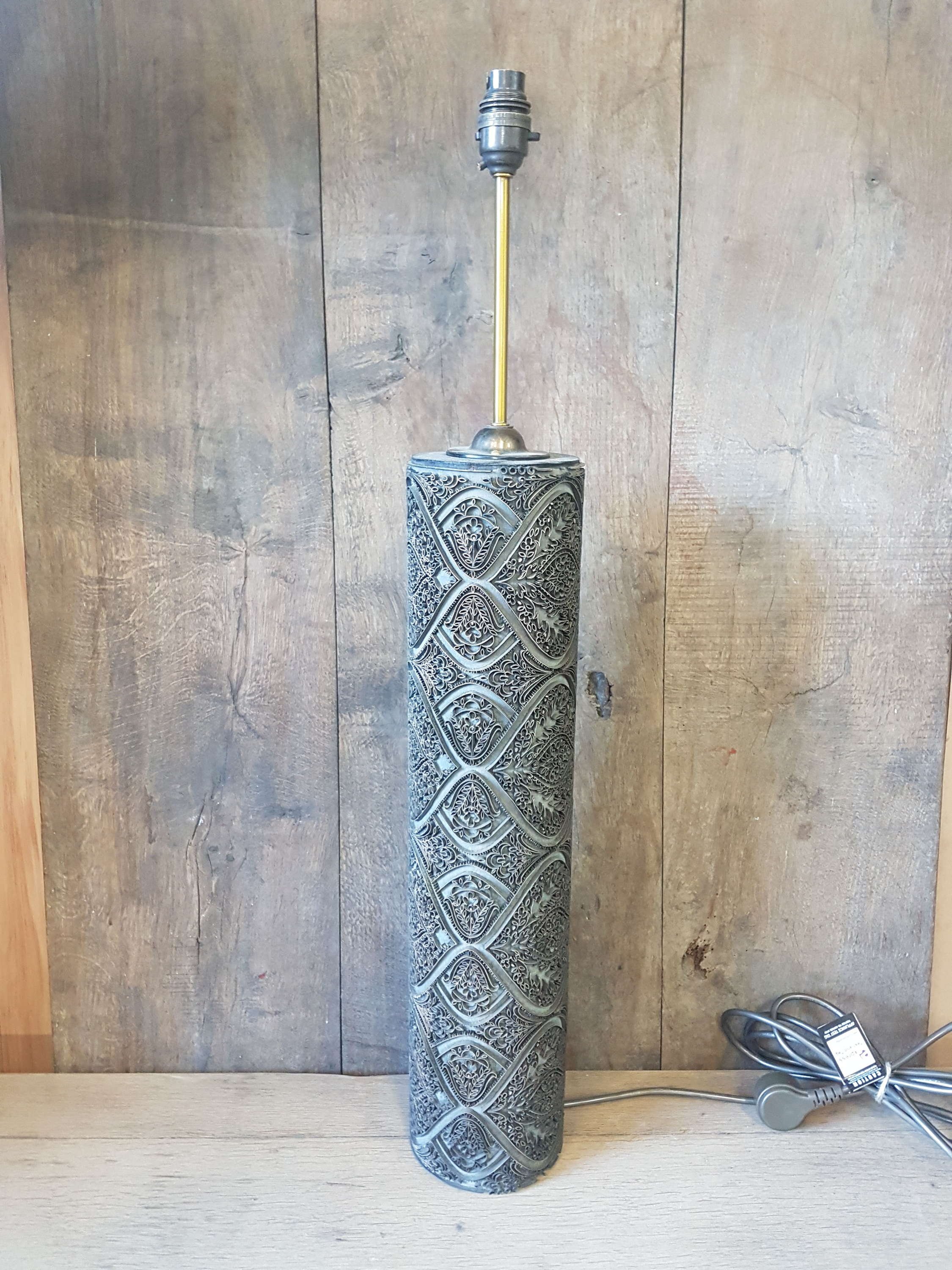 antique-french-wallpaper-roller-lamp_10248_main_size3.jpg