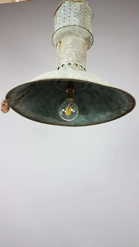 large-customised-verdigris-copper-light_10128_pic5_size2.jpg