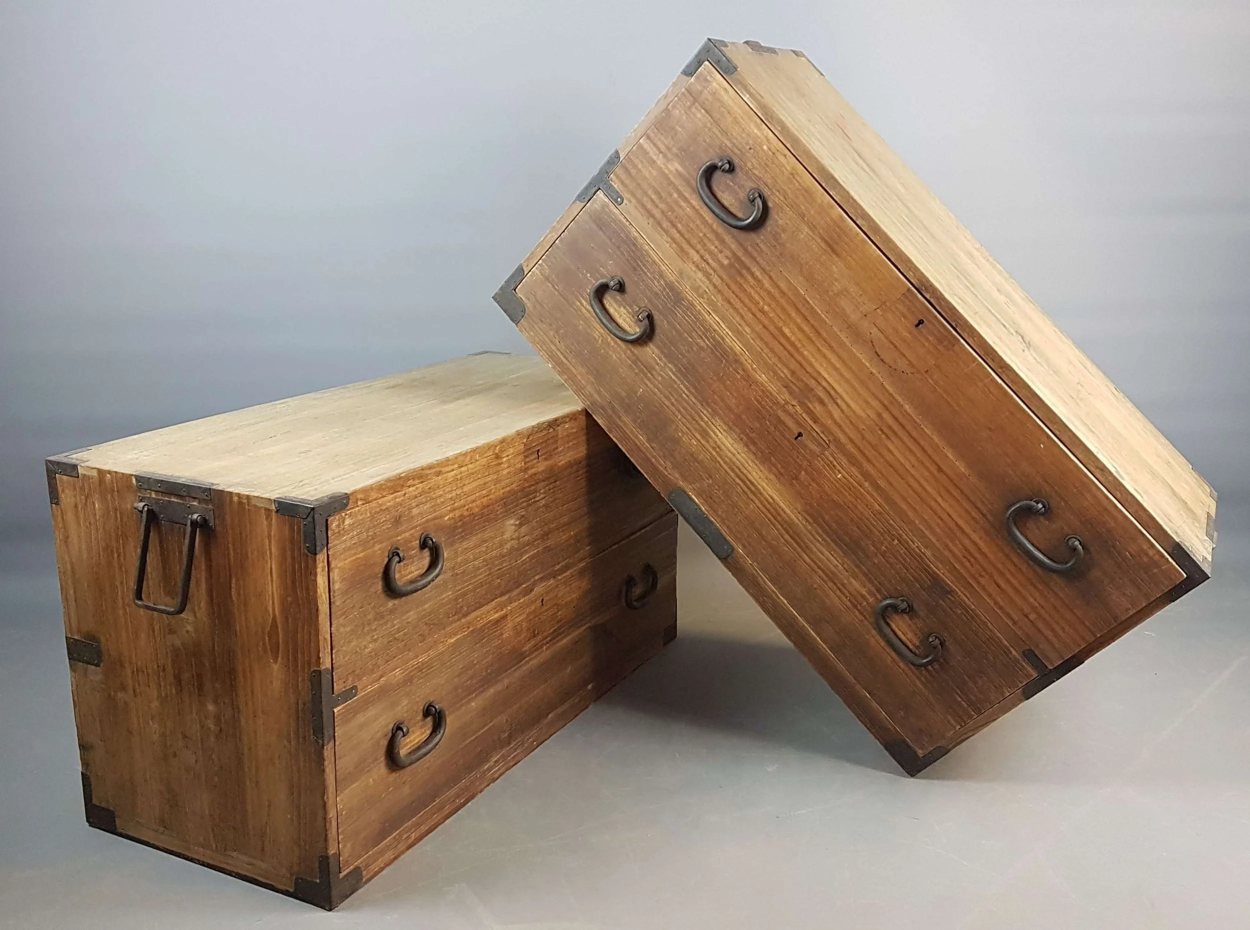 19th-century-japanese-kiri-tansu-chest_10078_main_size3.jpg
