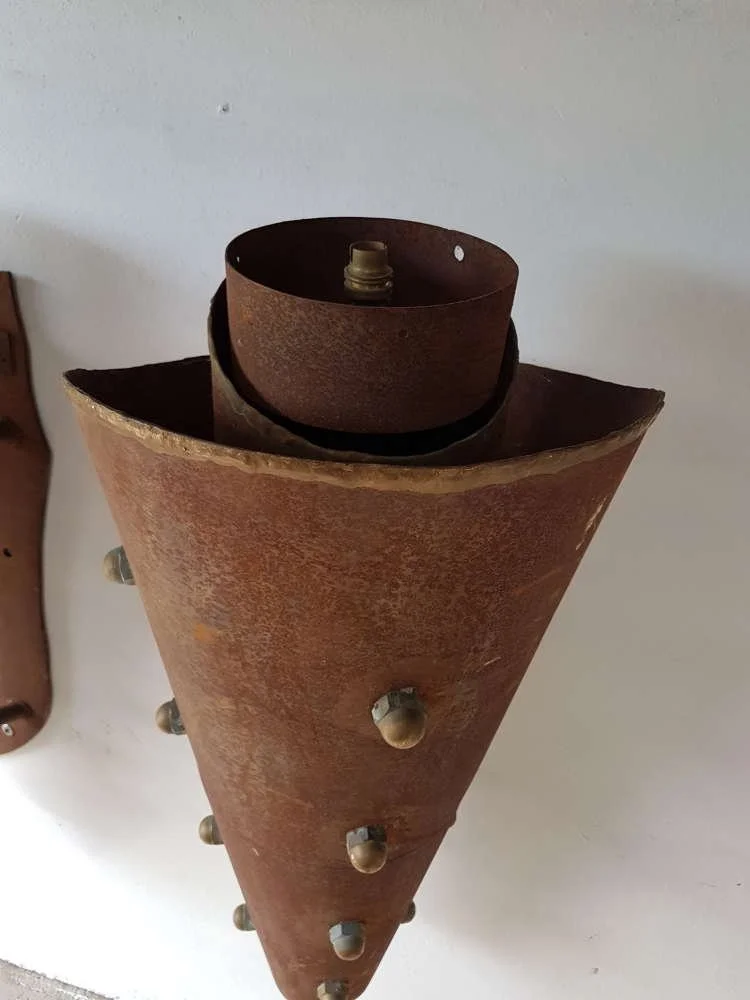 late-20thc-bespoke-large-torchere-style-iron-lights_10161_pic6_size2.jpg