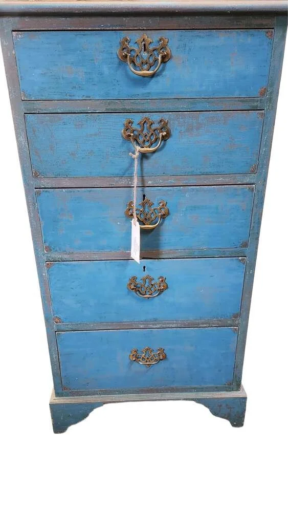 early-20thc-chest-of-drawers-in-it-s-original-blue-paint_10271_pic4_size2.jpg