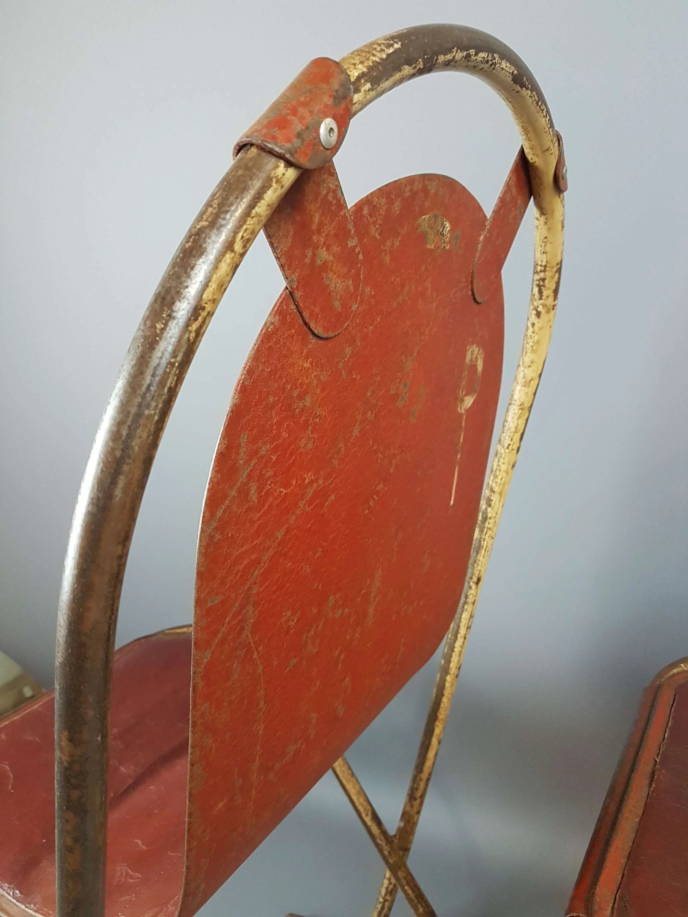 vintage-tubular-steel-stak-a-bye-chairs-by-sebel_10149_pic5_size4.jpg