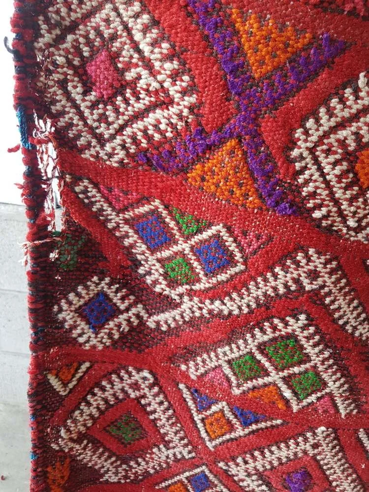 antique-moroccan-tribal-berber-rug-from-atlas-mountains_10176_pic7_size2.jpg