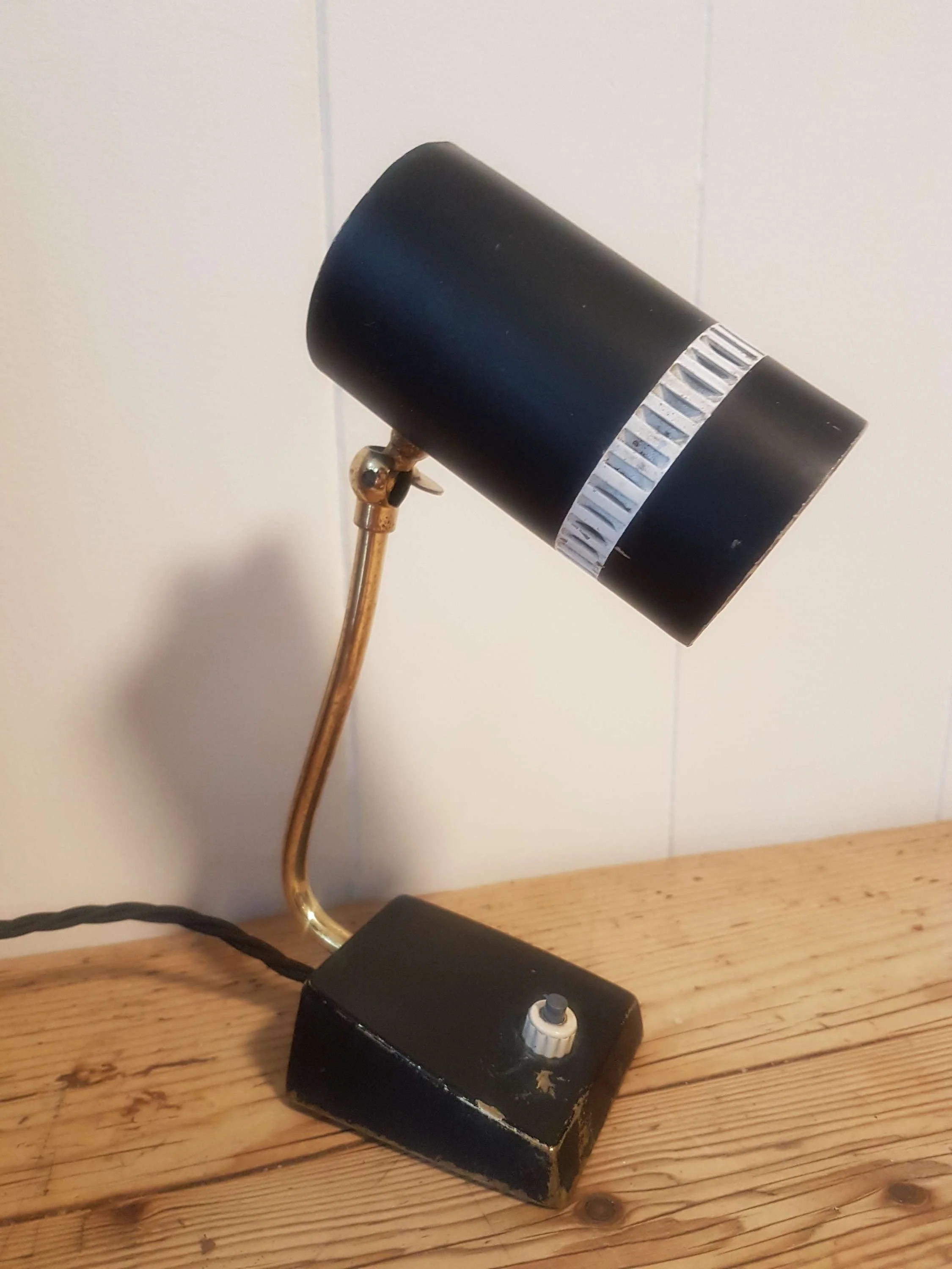 cute-little-1950-s-czech-bauhaus-style-desk-lamp_10205_main_size3.jpg
