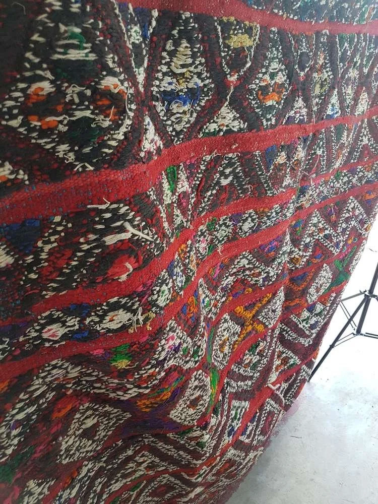 antique-moroccan-tribal-berber-rug-from-atlas-mountains_10176_pic8_size2.jpg