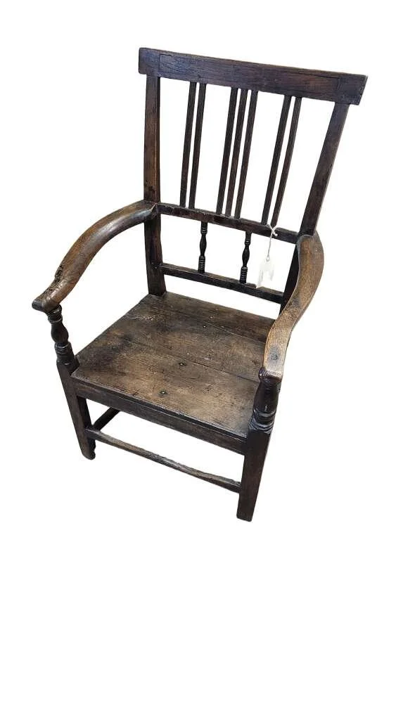 george-iii-welsh-oak-anglesea-armchair_10287_pic2_size2.jpg