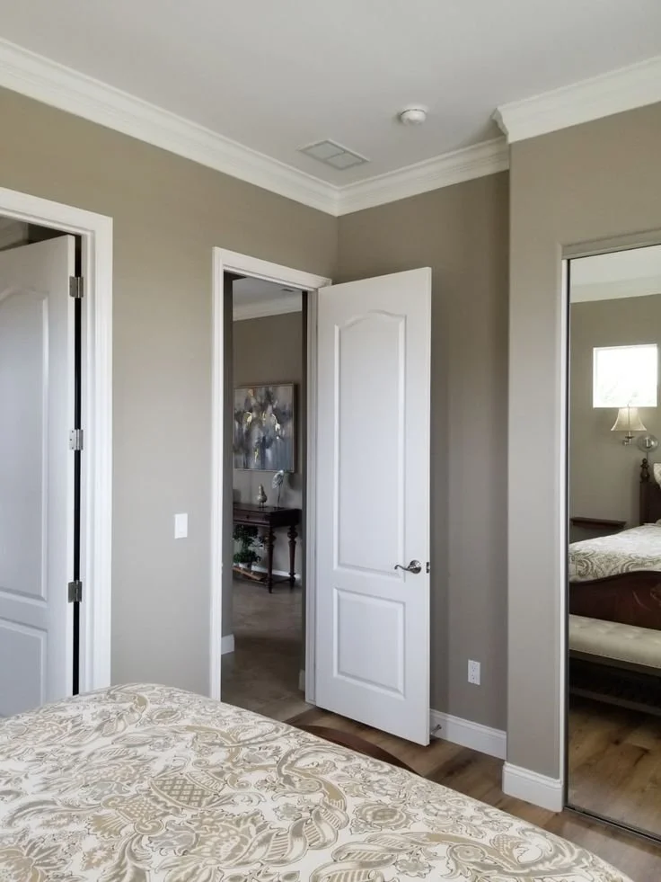 Styrofoam Crown Molding.jpg