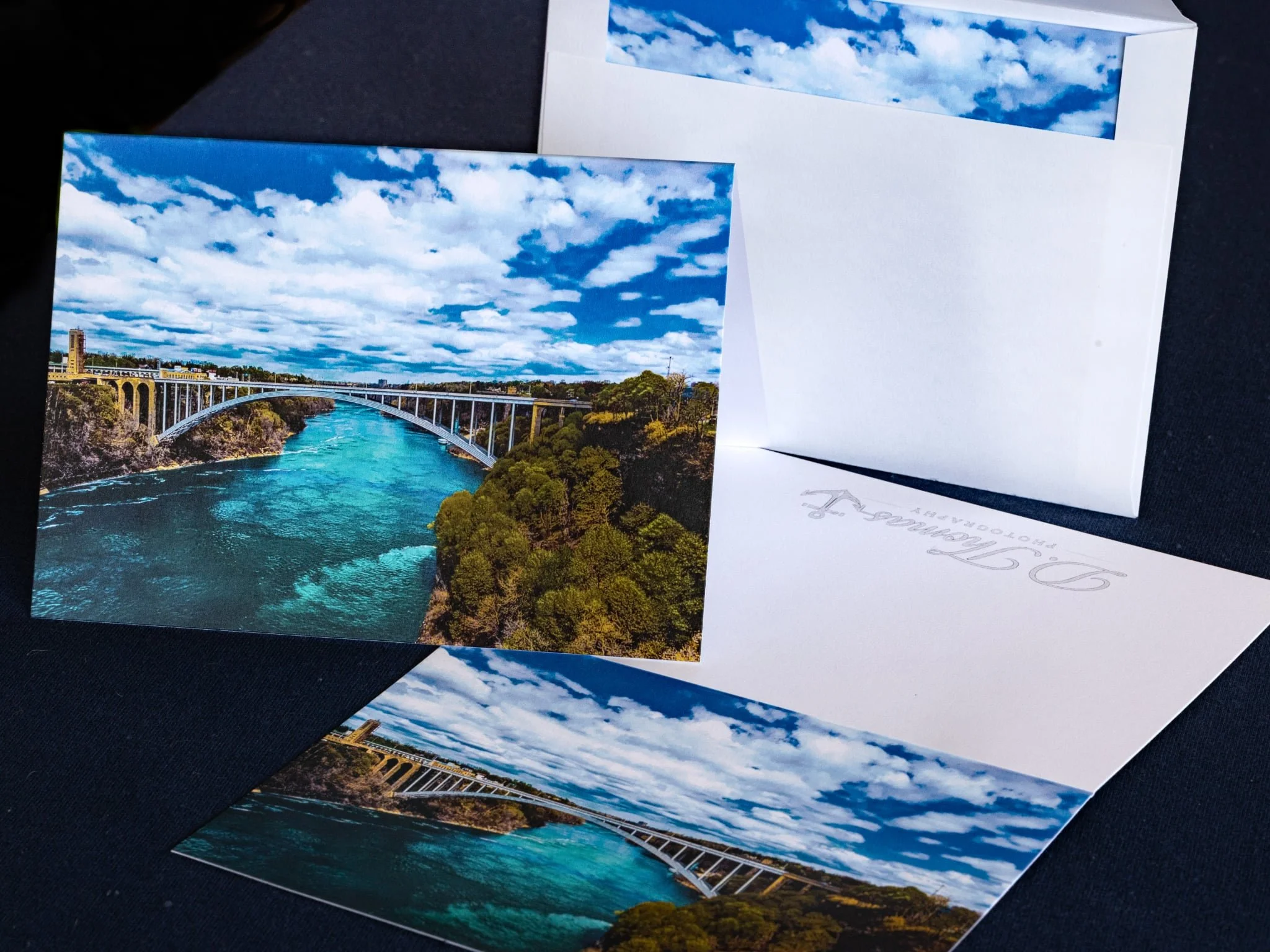 5" x 7" - Pack of 5 Folded Cards & Envelopes