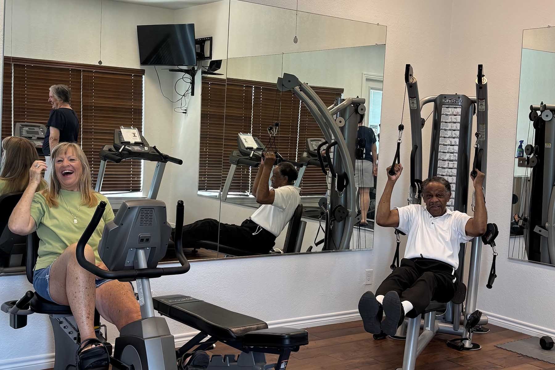 exercise-room-with-people