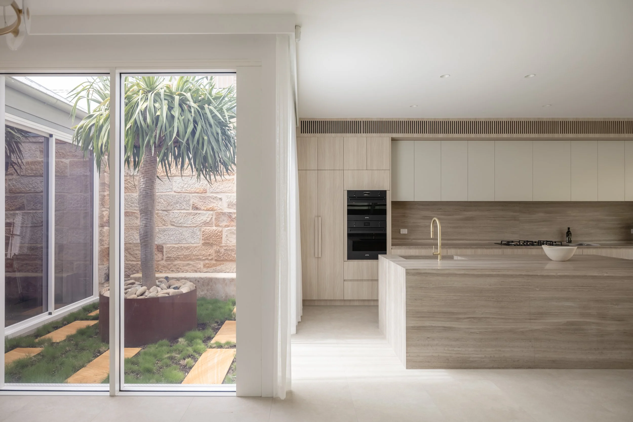 2 DUKE STREET_BALMAIN EAST-27.jpg