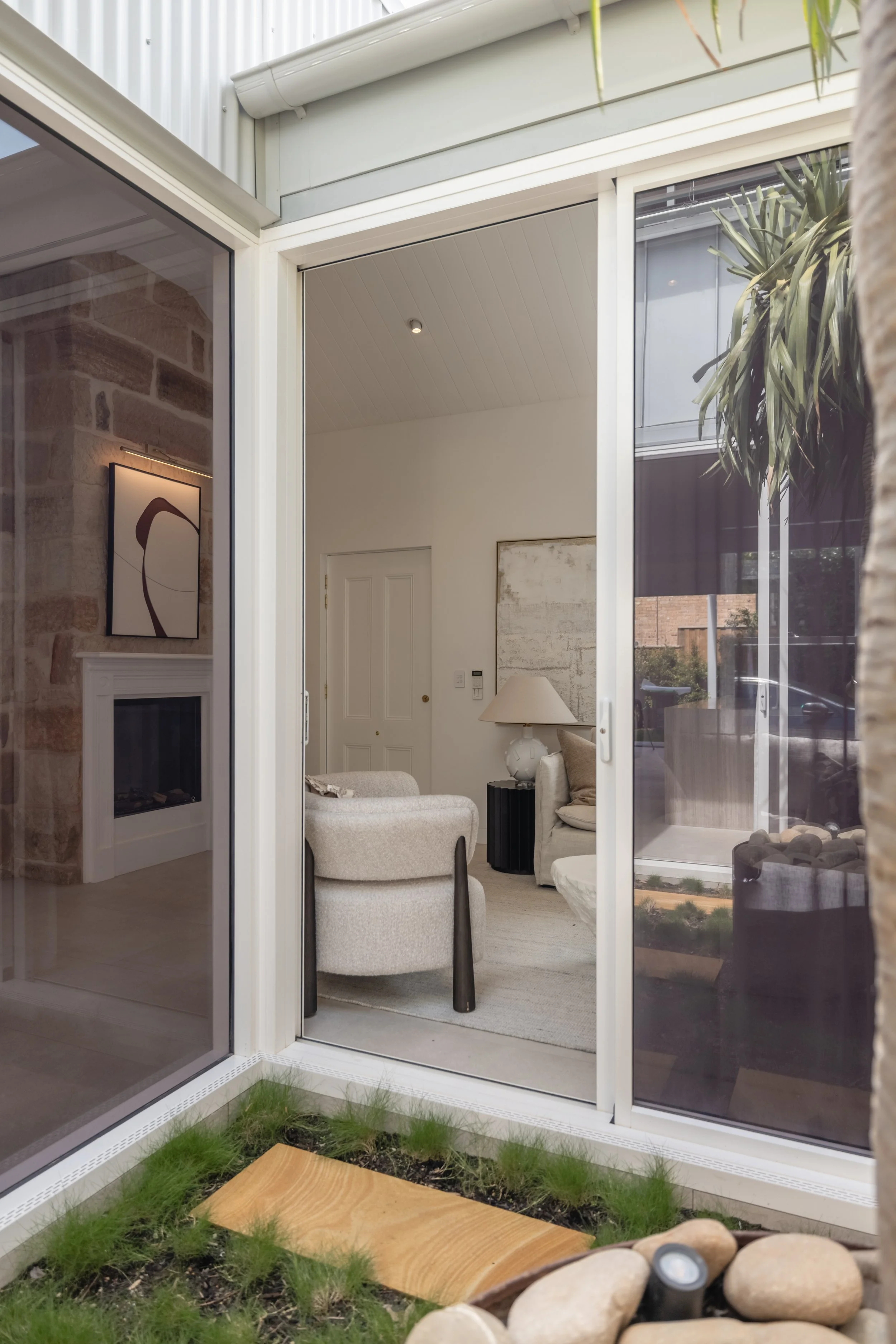 2 DUKE STREET_BALMAIN EAST-54.jpg