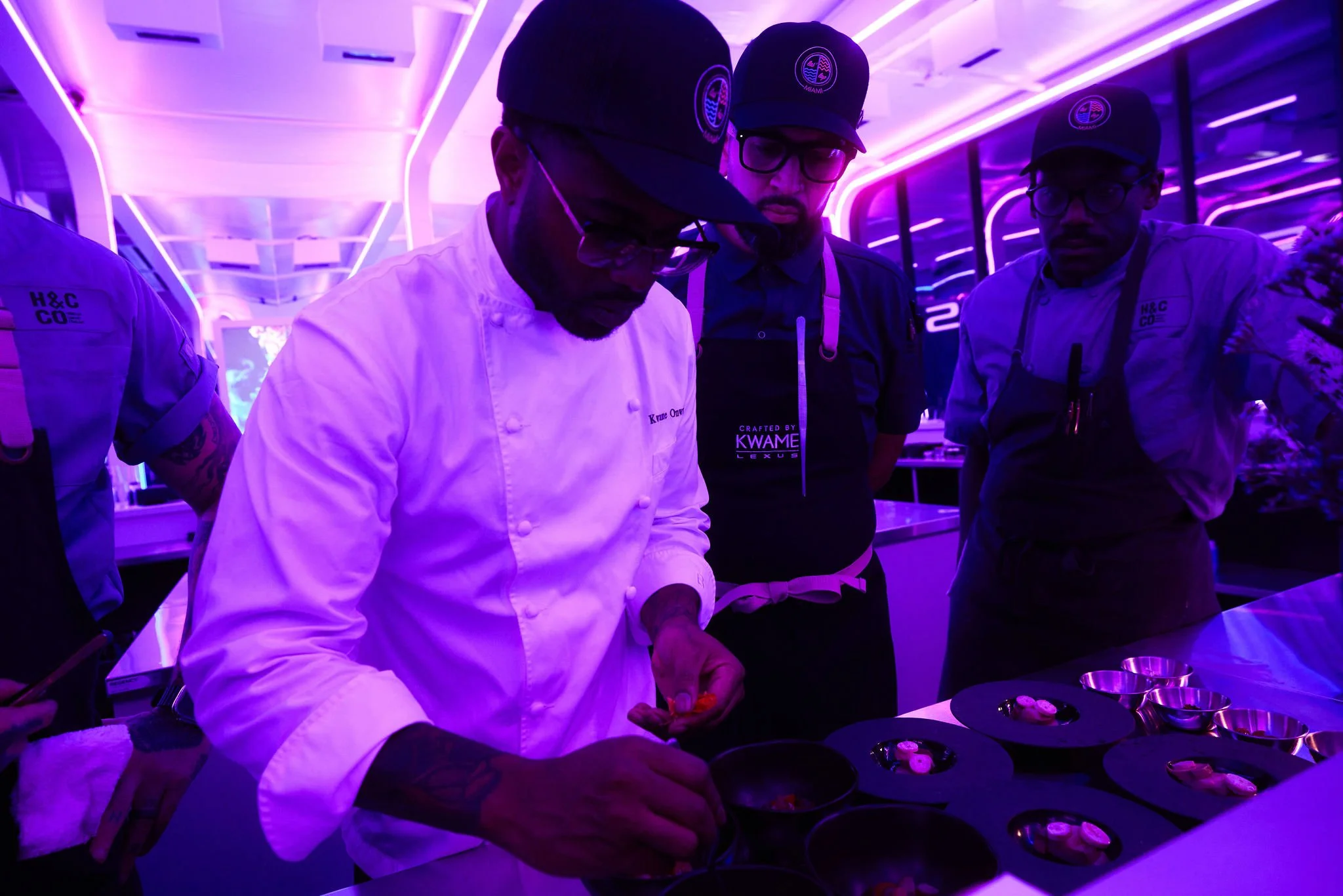 Lexus_ArtBasel_EVT25_BeachHouse_Malbon_Mutiny_MFH_4732 (2).jpg