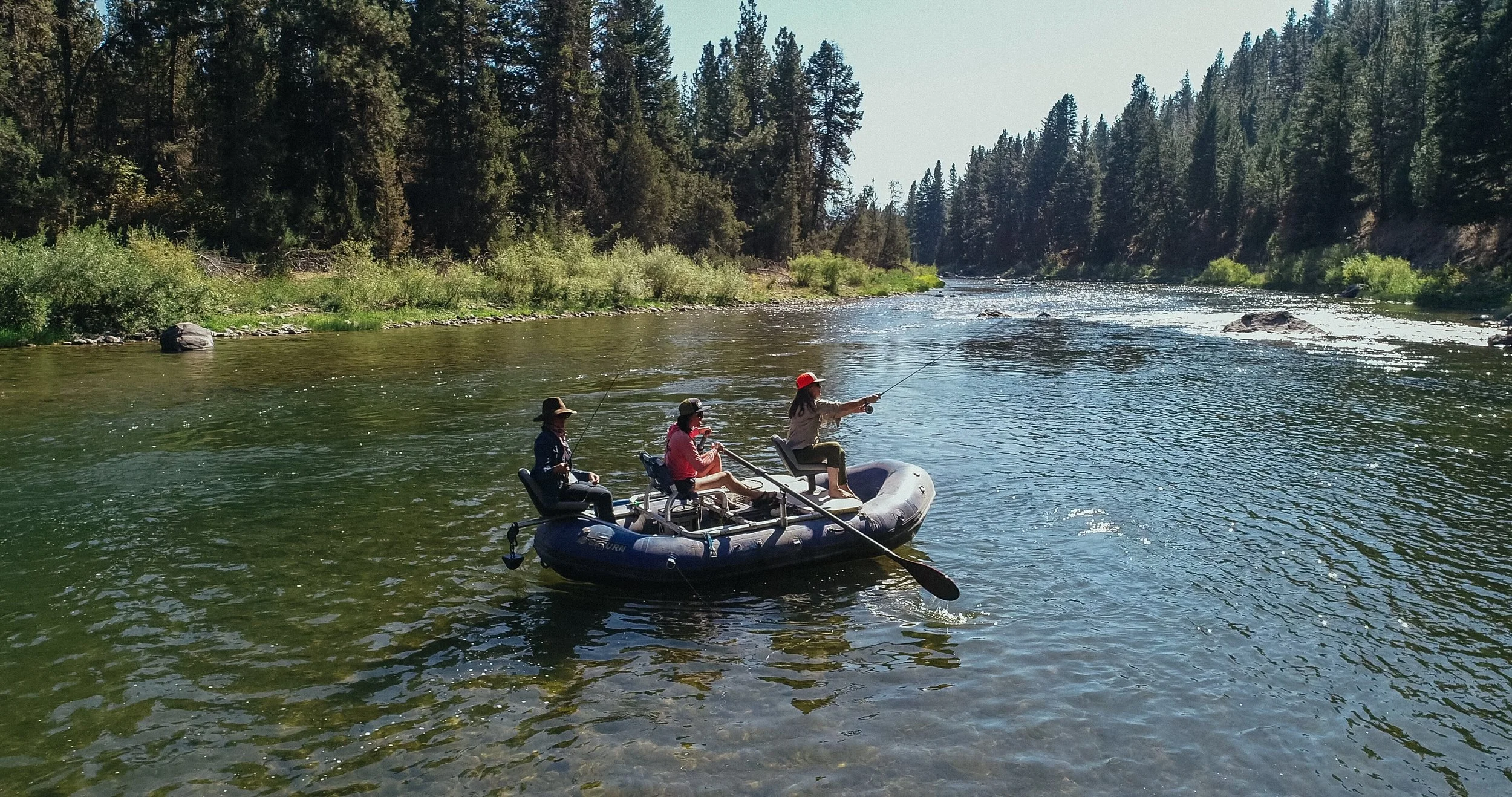 092_200911 PU Women Fly Fishing.jpg
