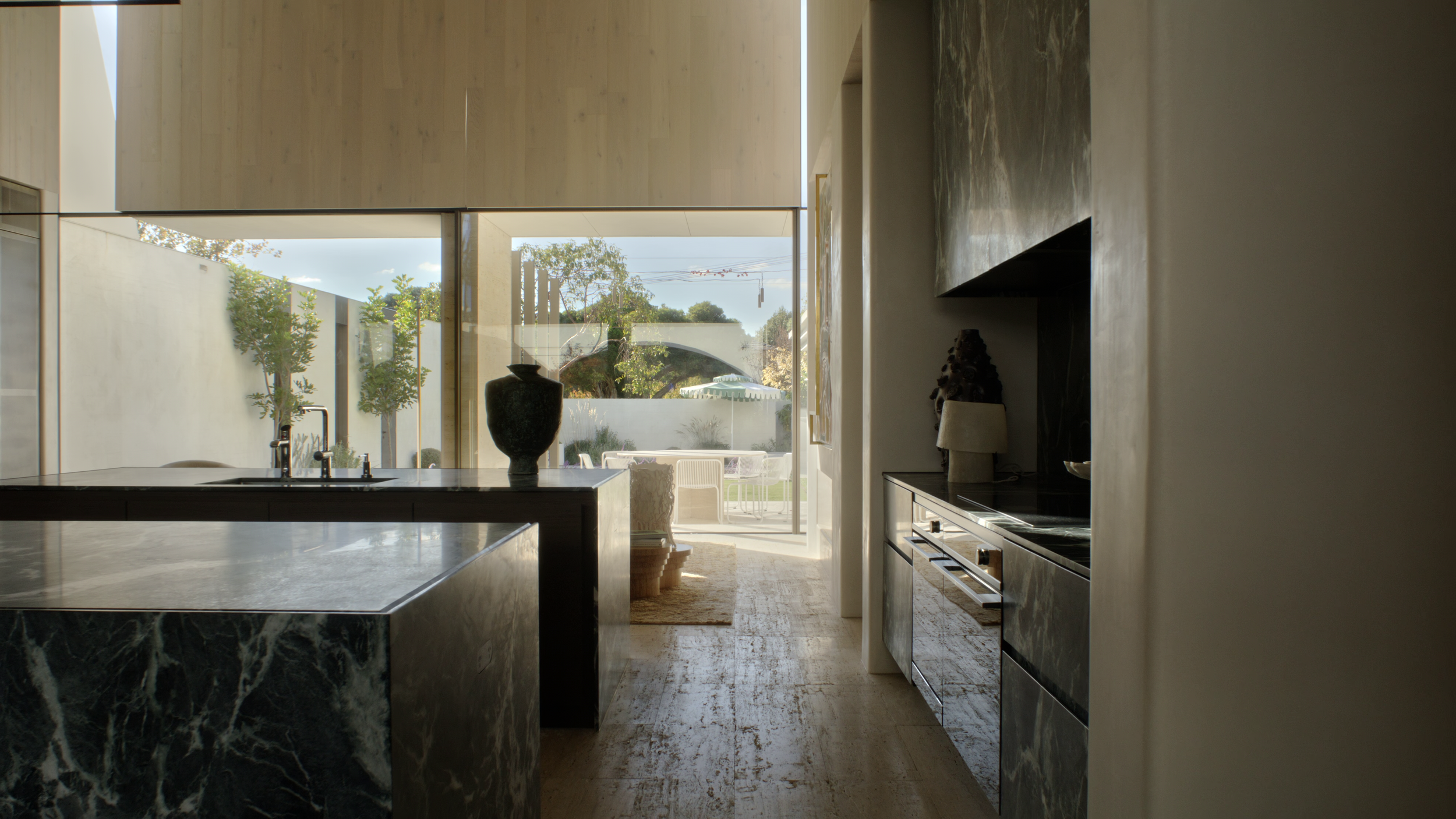 vlcsnap-2025-11-19-14h38m09s723.png