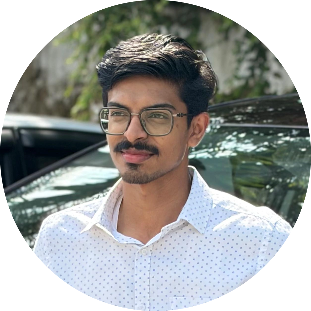 founder of laraspaces residential interiors