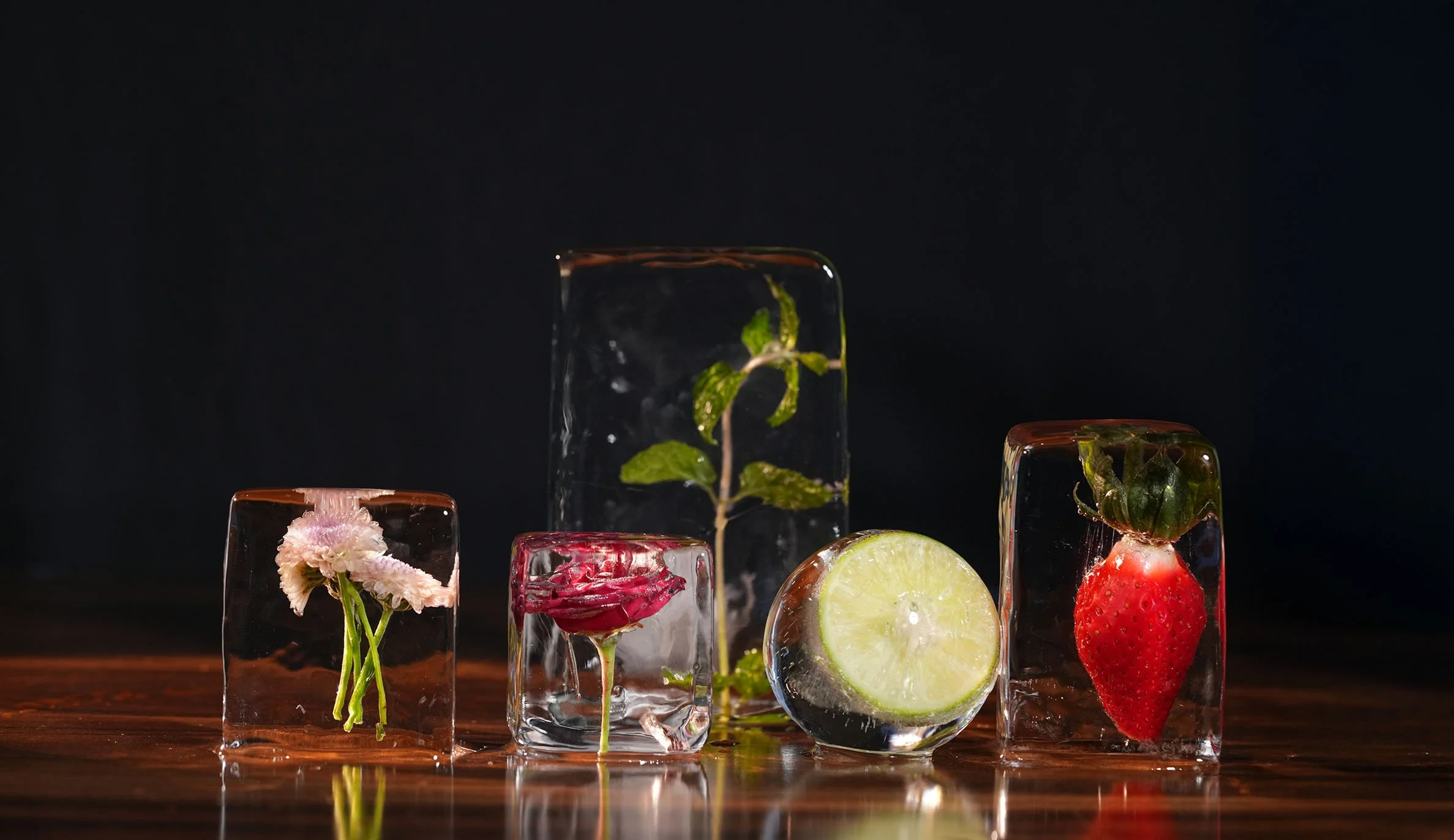 Custom clear ice with embedded inclusions for premium visual impact