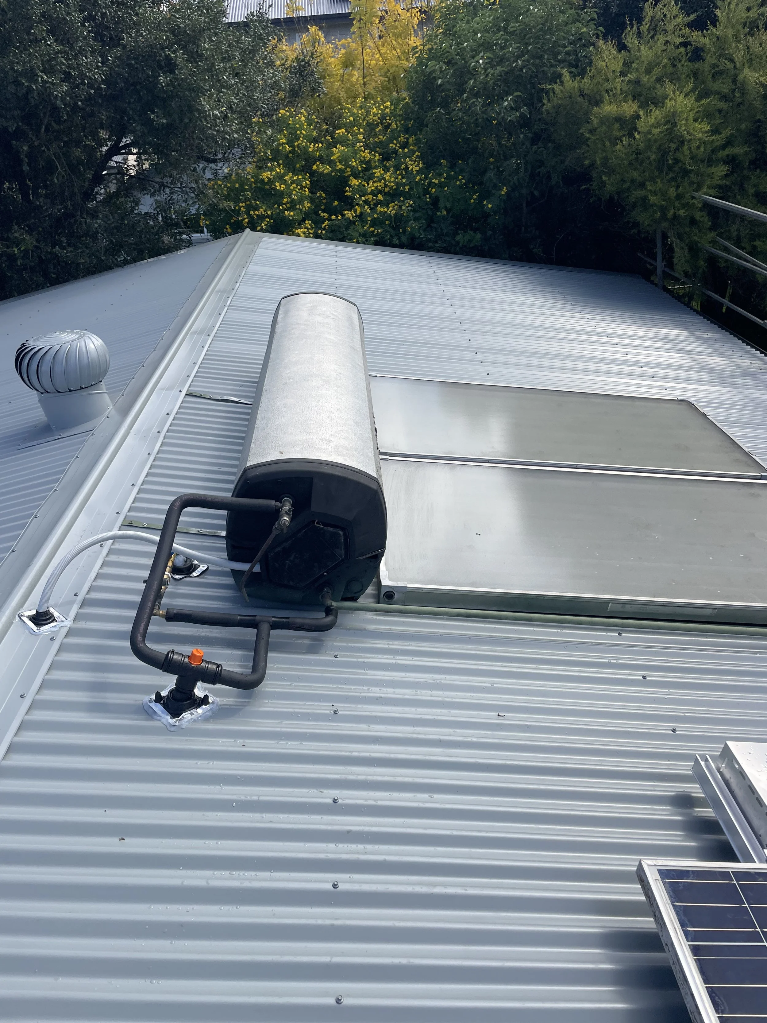 Disconnect and Reconnect of Solar Hot water tank and panels for a Colorbond re-roof