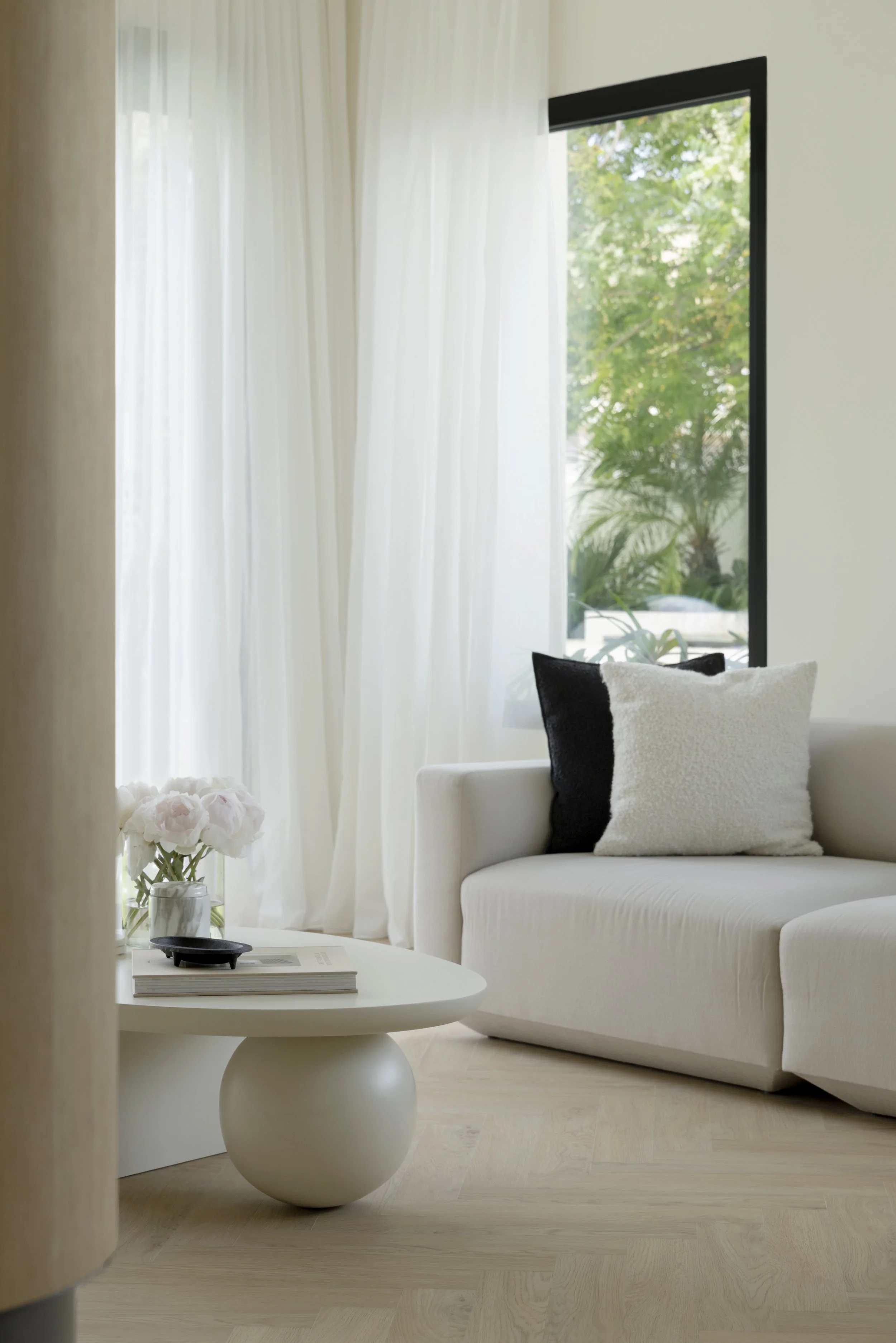 Springs_Living_03.jpg