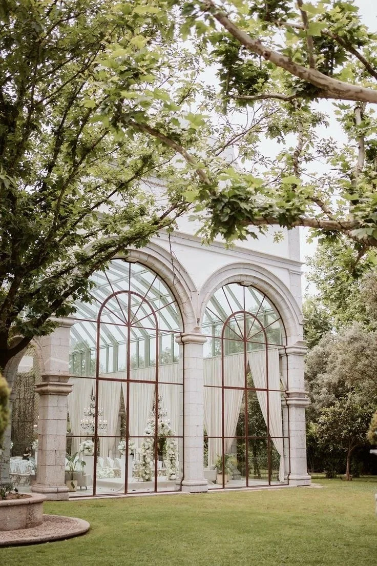 THE ART OF THE SLOW WEDDING: AN ODE TO INTENTION