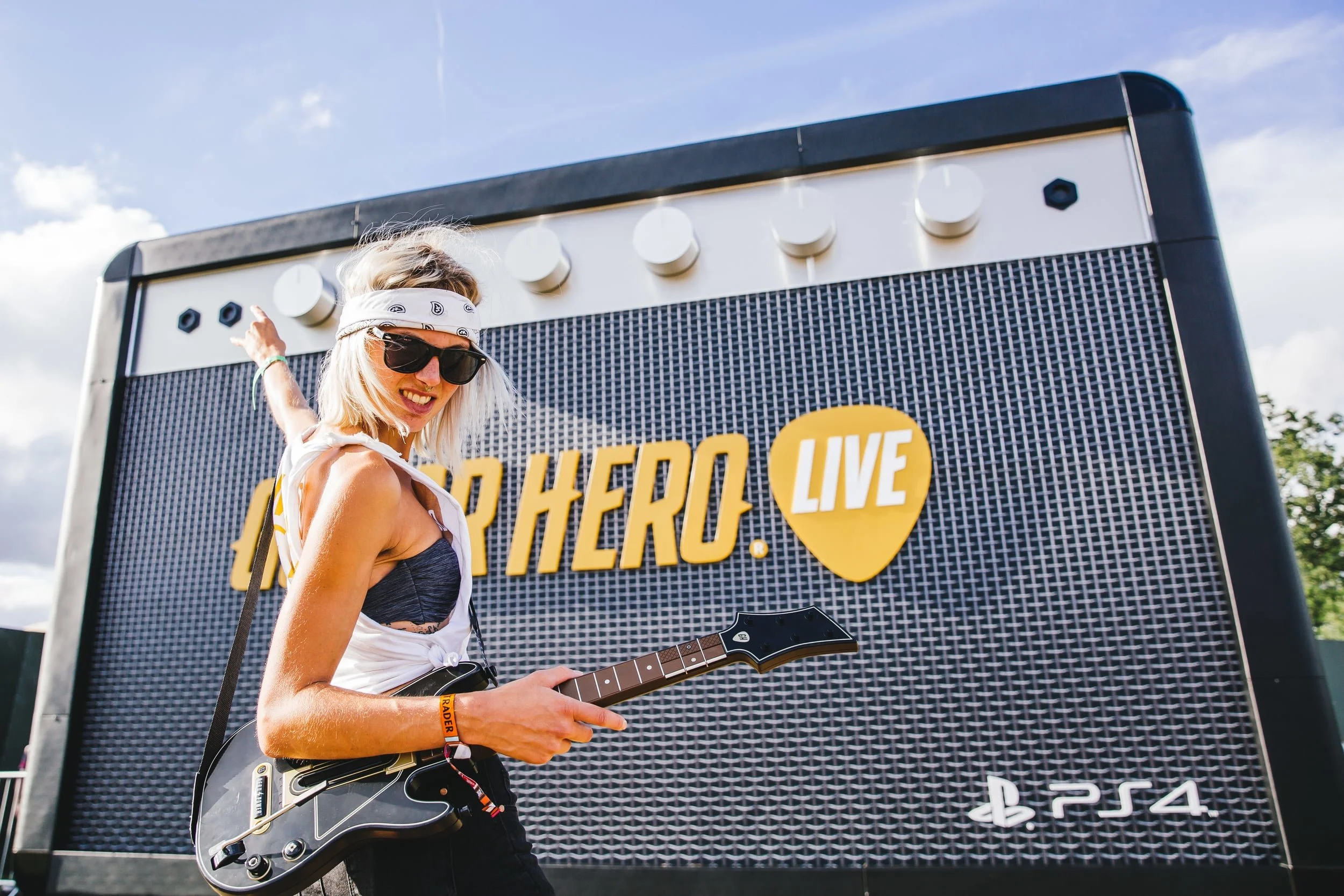 Copy+of+Guitar-Hero_V-Festival_-Gobinder-Jhitta_2015-5252.jpg