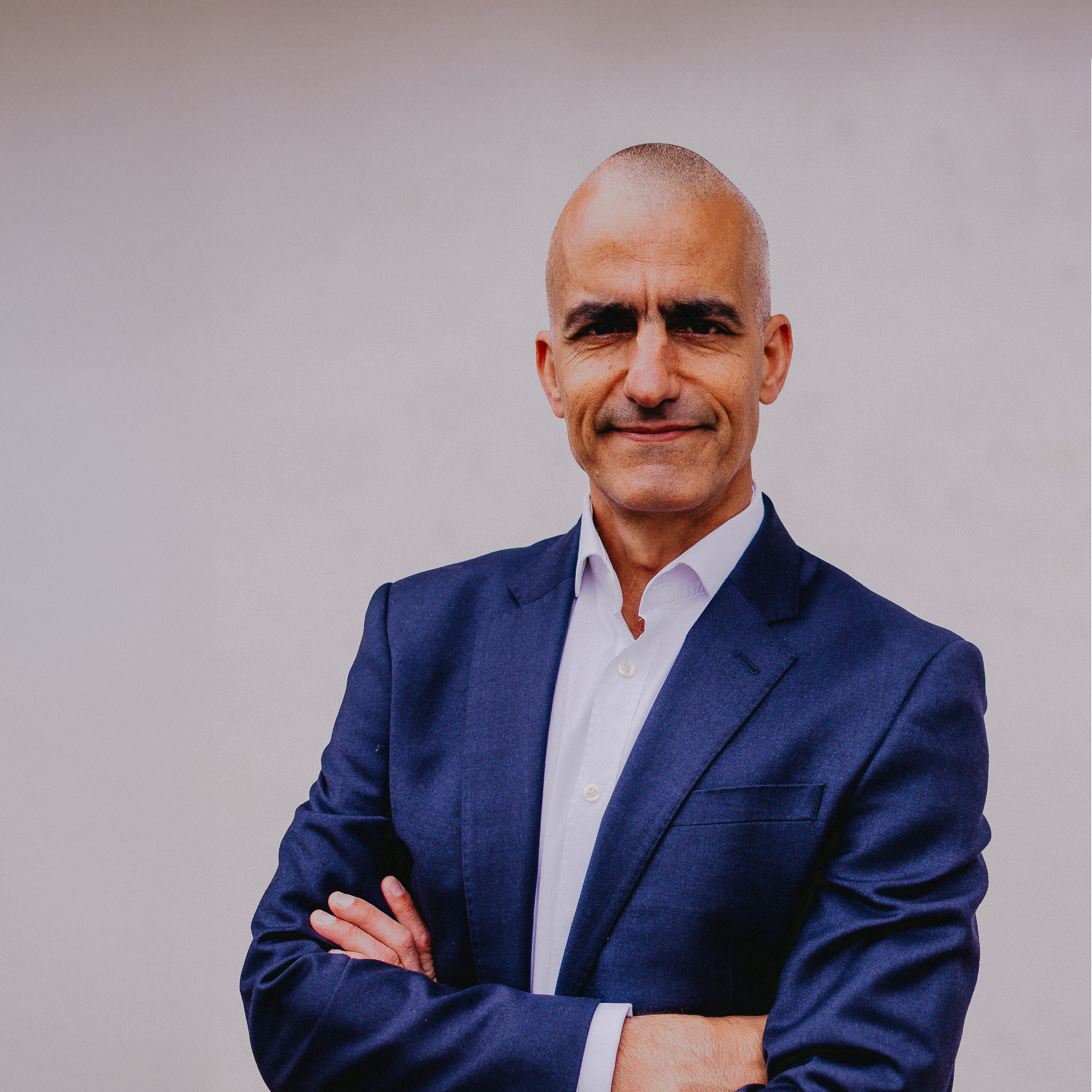 Alexis Christodoulou. Independent education consultant working with visionary families and organisations to deliver forward-thinking solutions — navigating decisions and futures with clarity.