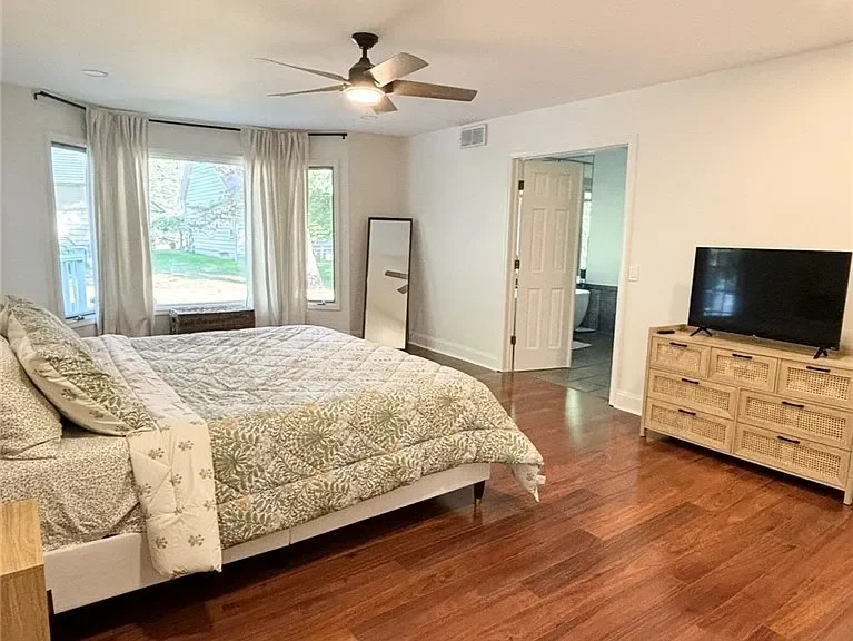 6035 Whitegate Xing-5.webp