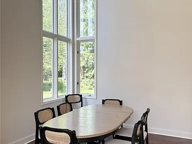 6035 Whitegate Xing-1.webp