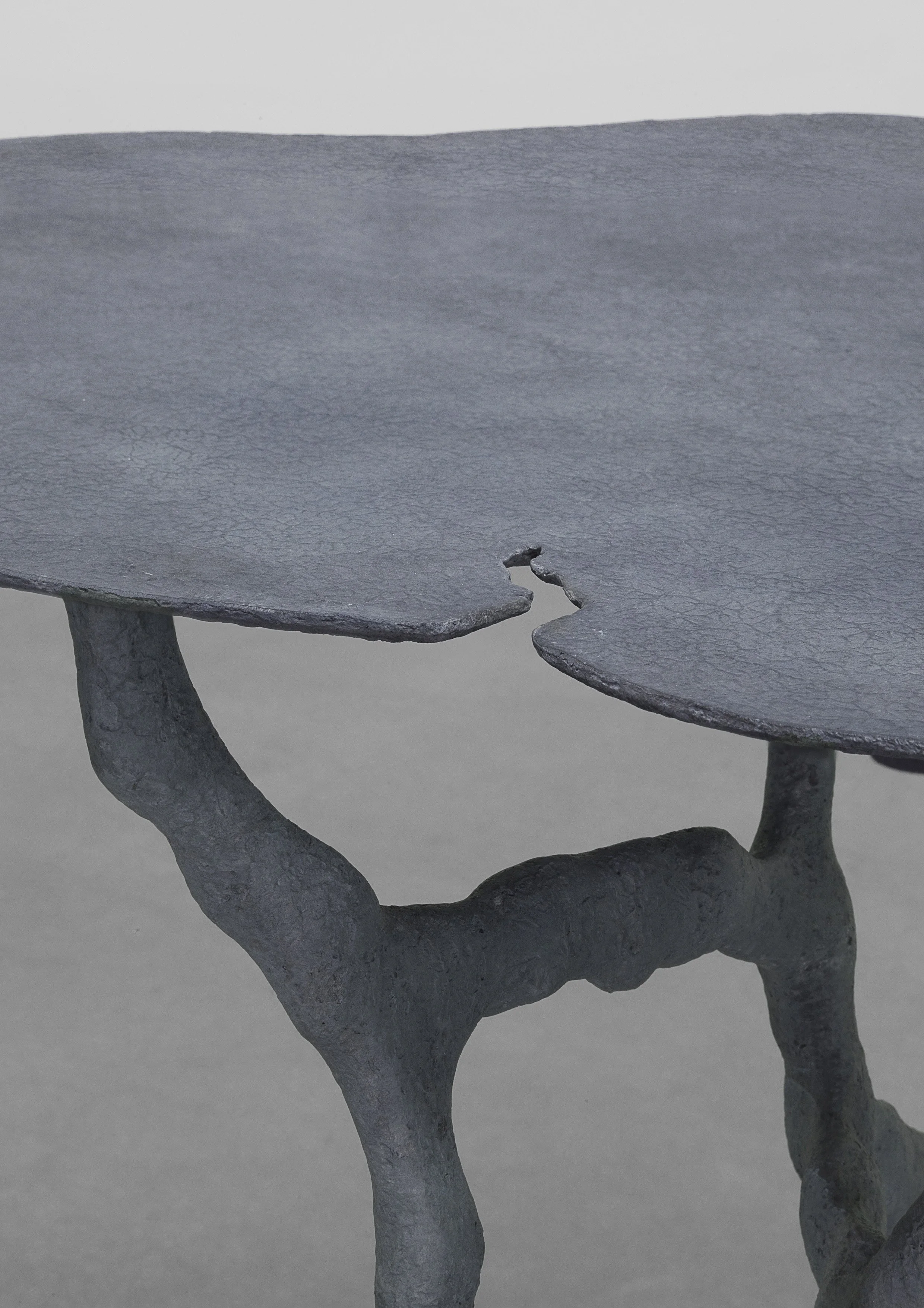 TREVELYAN_Aspect III_03.jpg