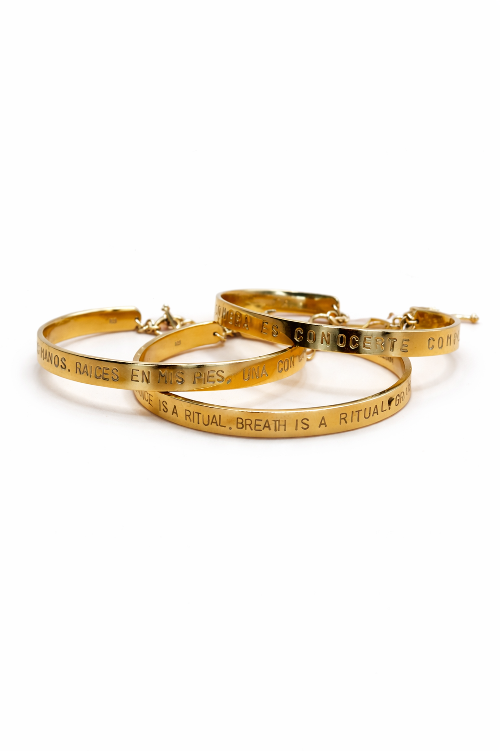 Gold Mantra Cuff Ethea.png