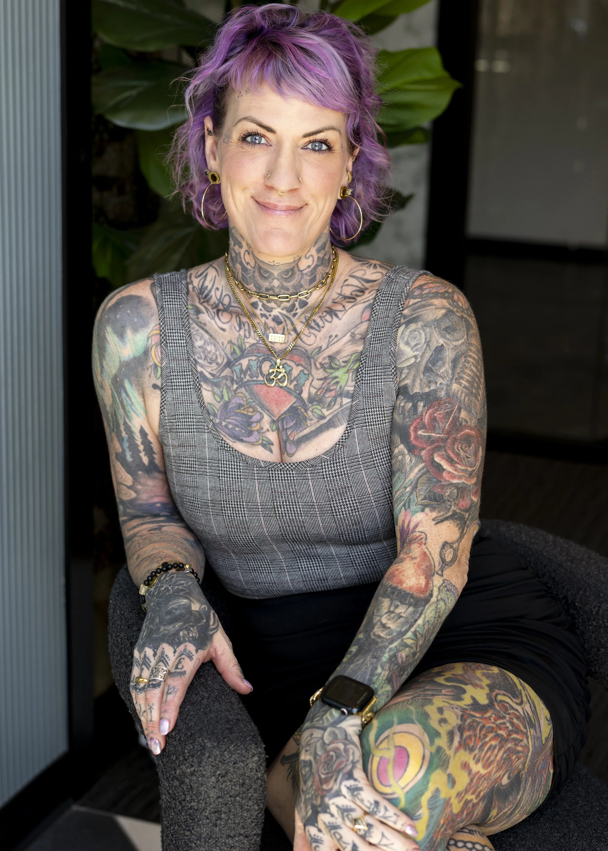 Brooke Brizendine, energy coach for women and hairstylists, sharing grounded self-care and nervous system support