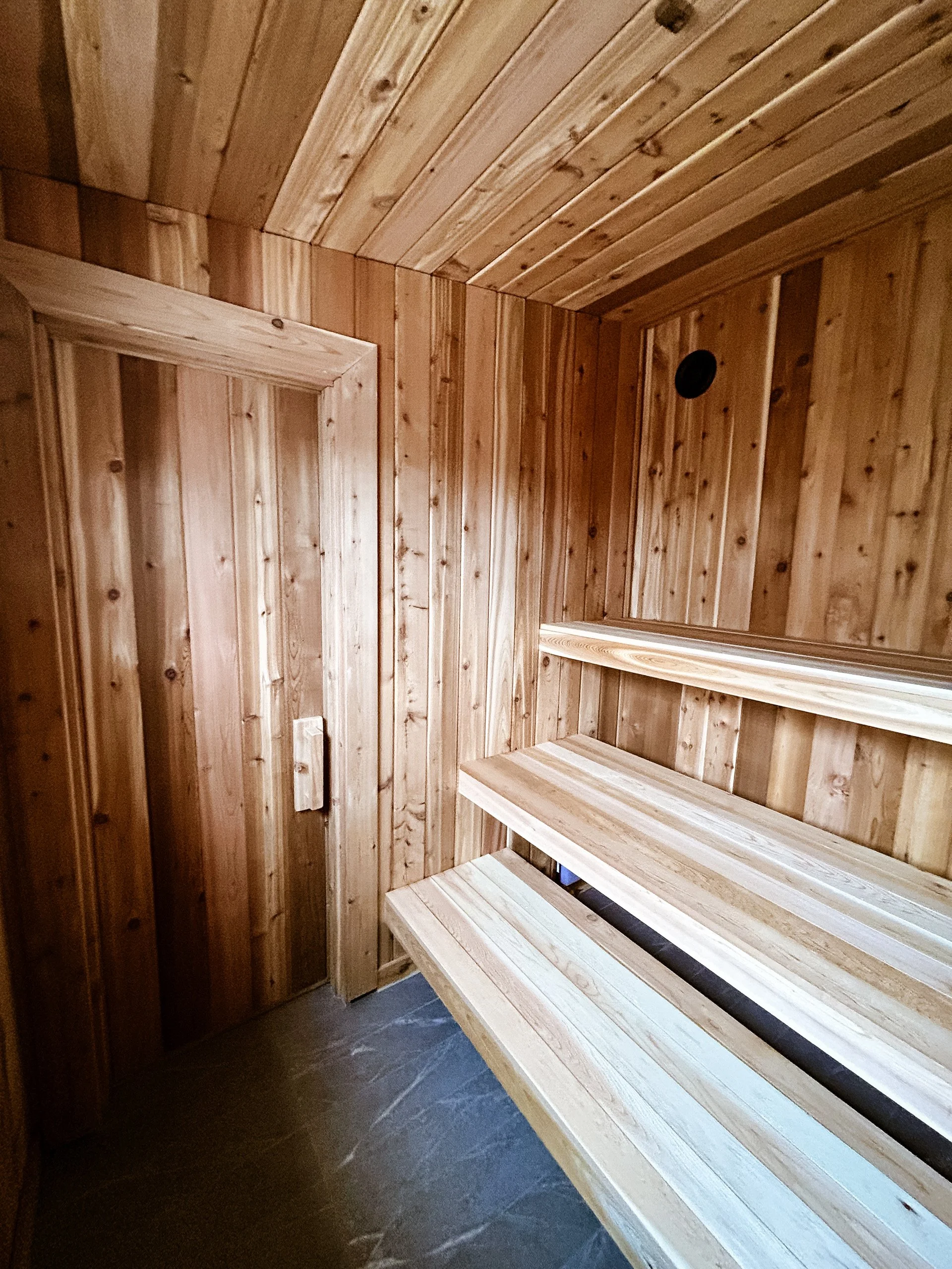 Backyard Sauna in Winnipeg