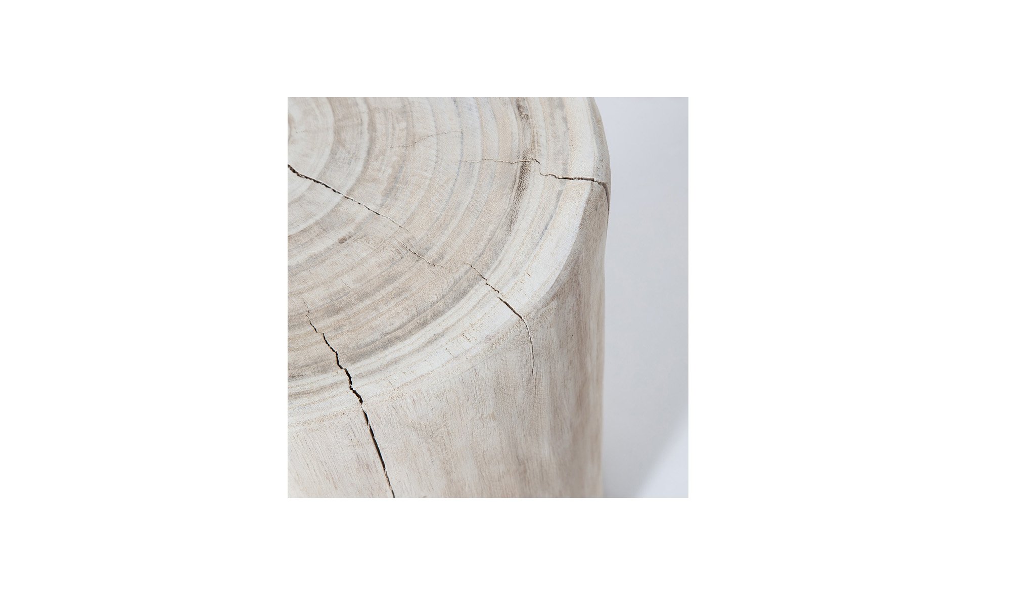 Nova Wide 16_0004_Nova Wide 16_ Stump - Round - White_7.jpg.jpg