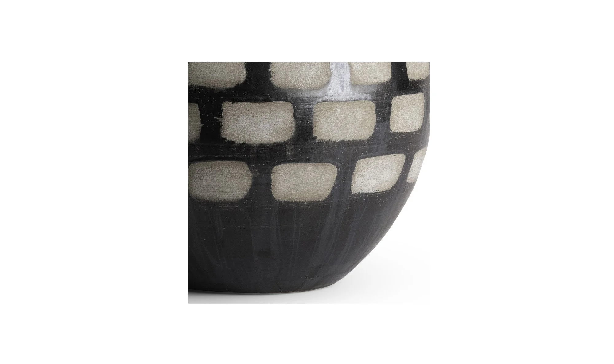 Highlands Farmhouse - LR table lamp_0000_jude-brown-ceramic-table-lamp-closeup-4755.jpg.jpg