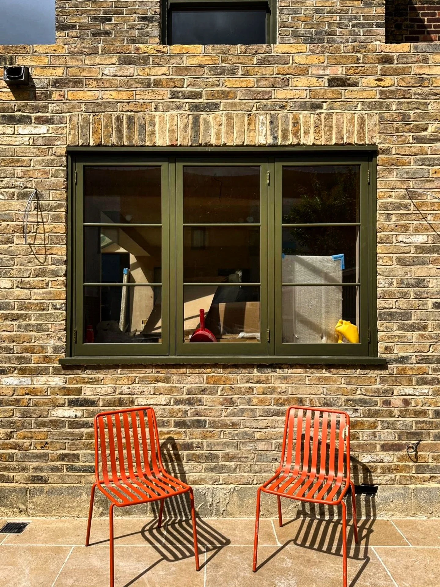 Three is a crowd. 

Sensational pic from today&rsquo;s tinkering.