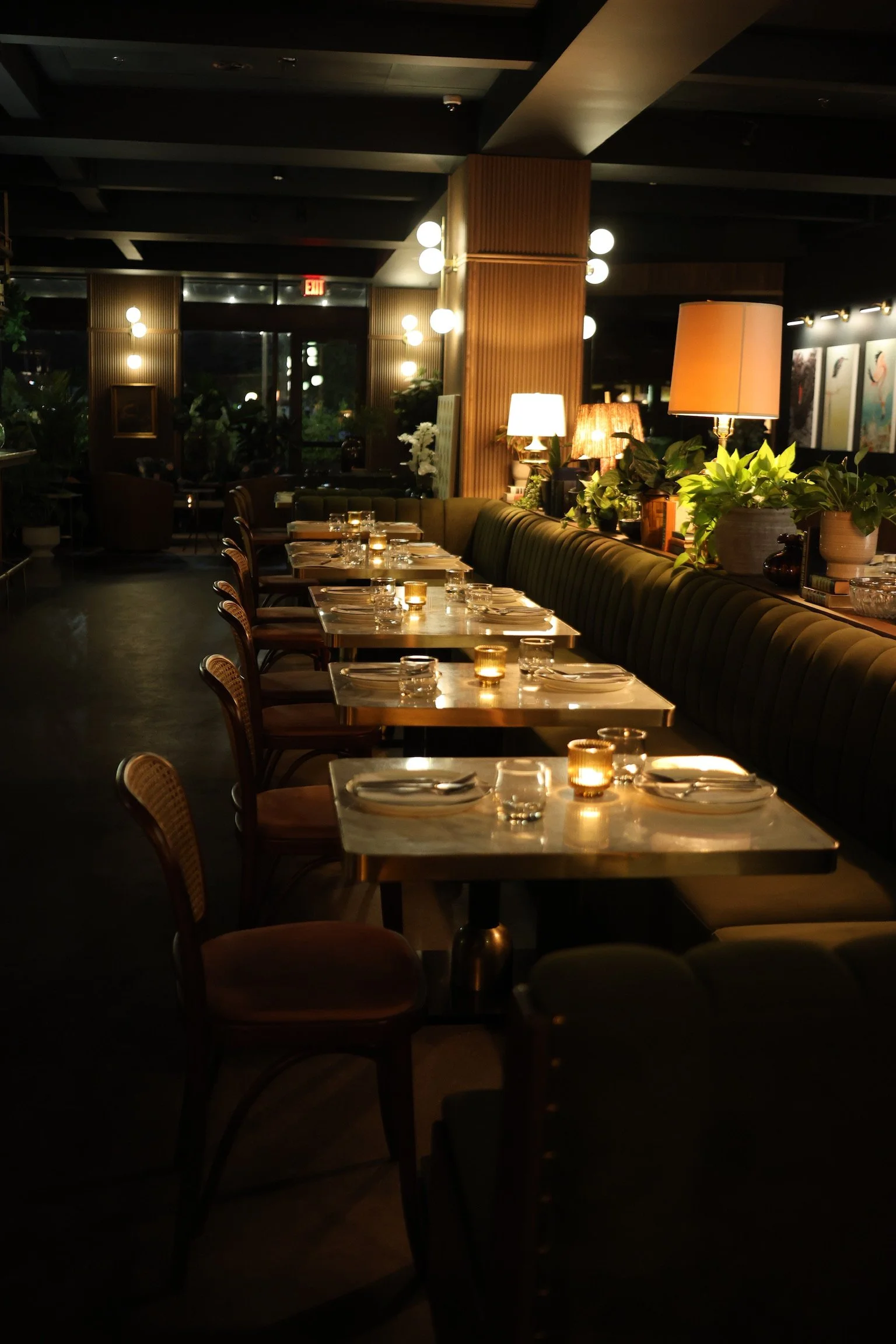Diningroomatnight.JPG