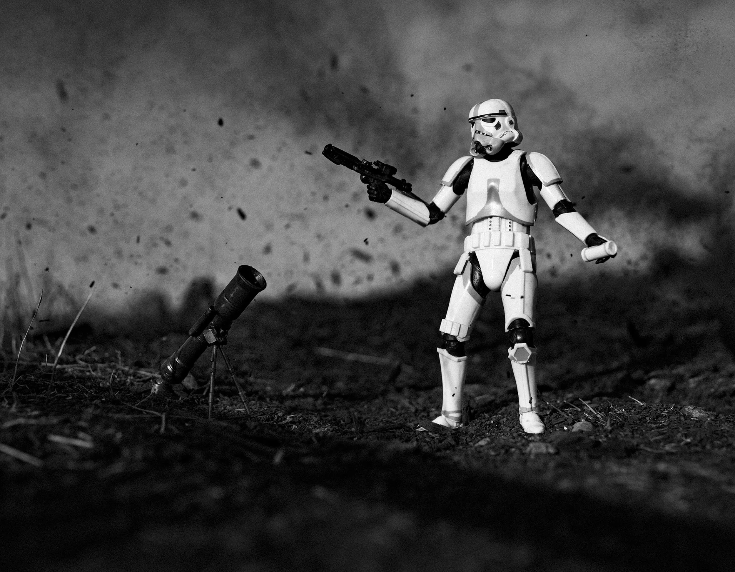 Marc_Ayres_Photography_Toys_24_artillery_trooper.jpg