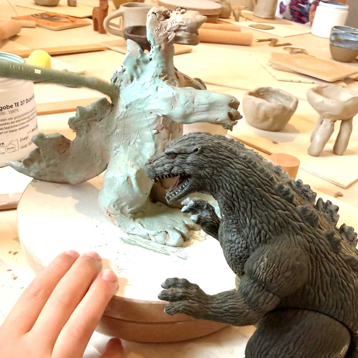 clay_kids_dinodino.png