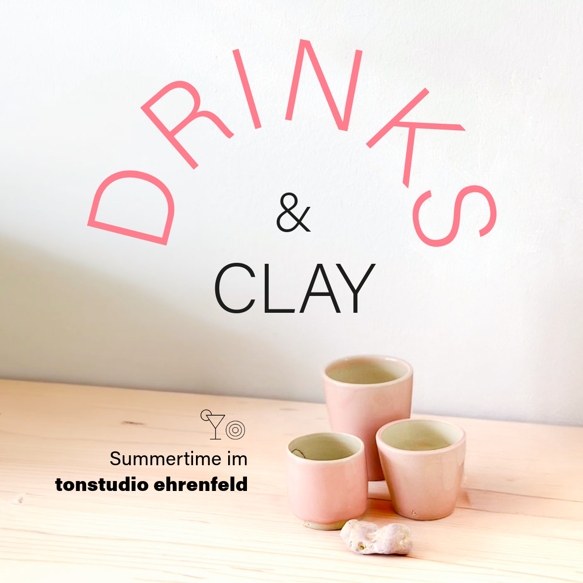 DRINKS & CLAY : Afterwork-Töpferkurs an der Drehscheibe mit kühlem Drink [ab 18 J. / 1 Tag]