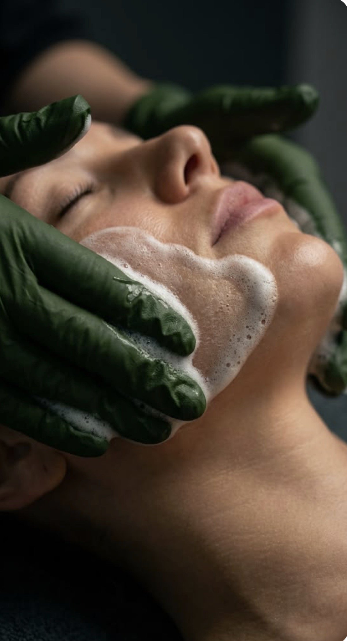 Platinum HydraFacial®