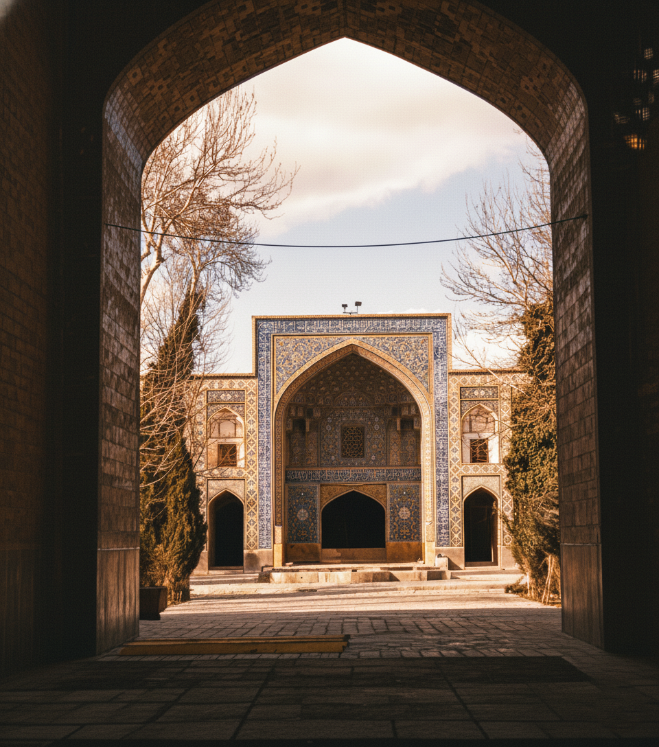 Isfahan  Chahar Bagh School 10.png