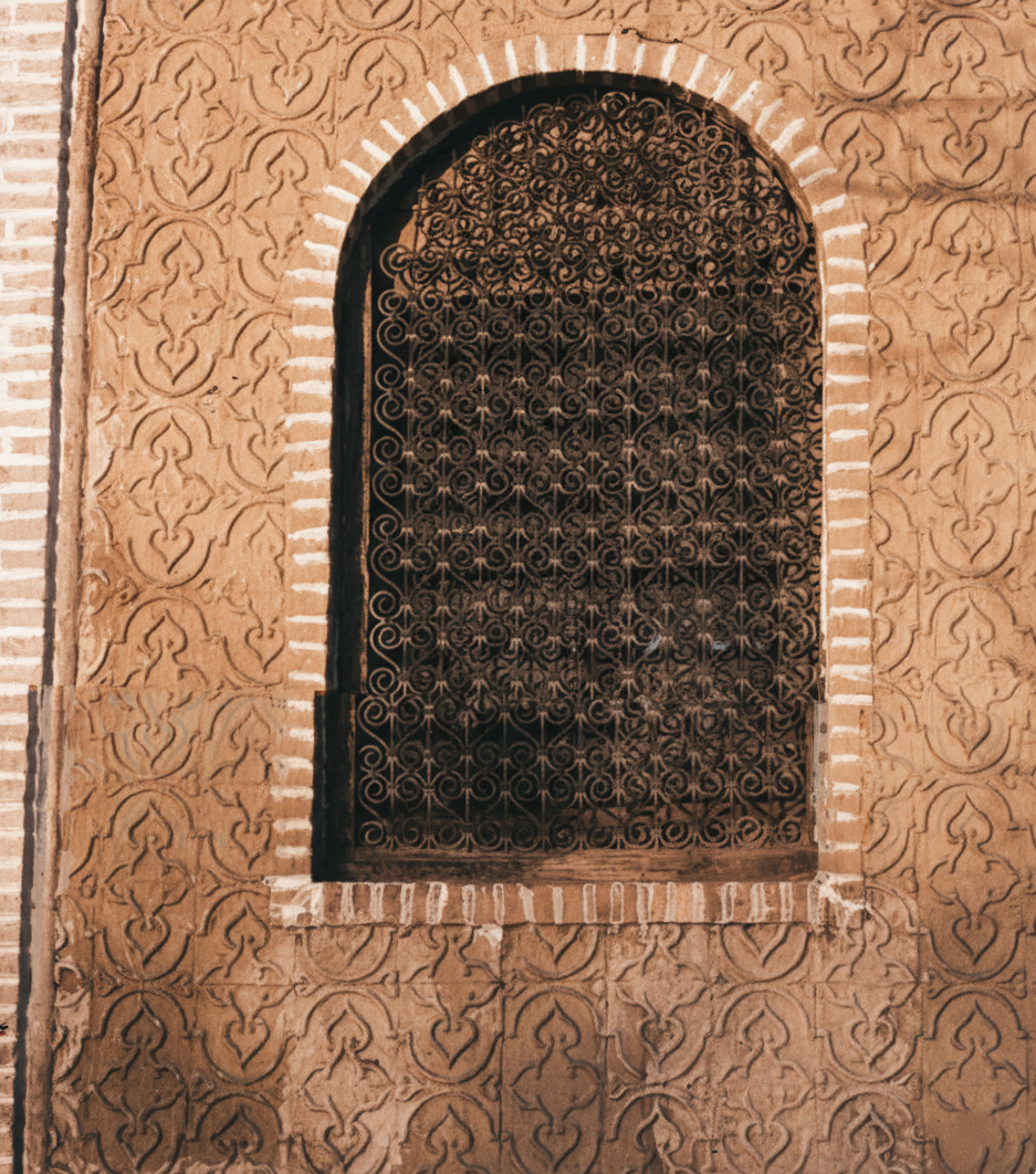 Shiraz Tomb of Hafez 19.png