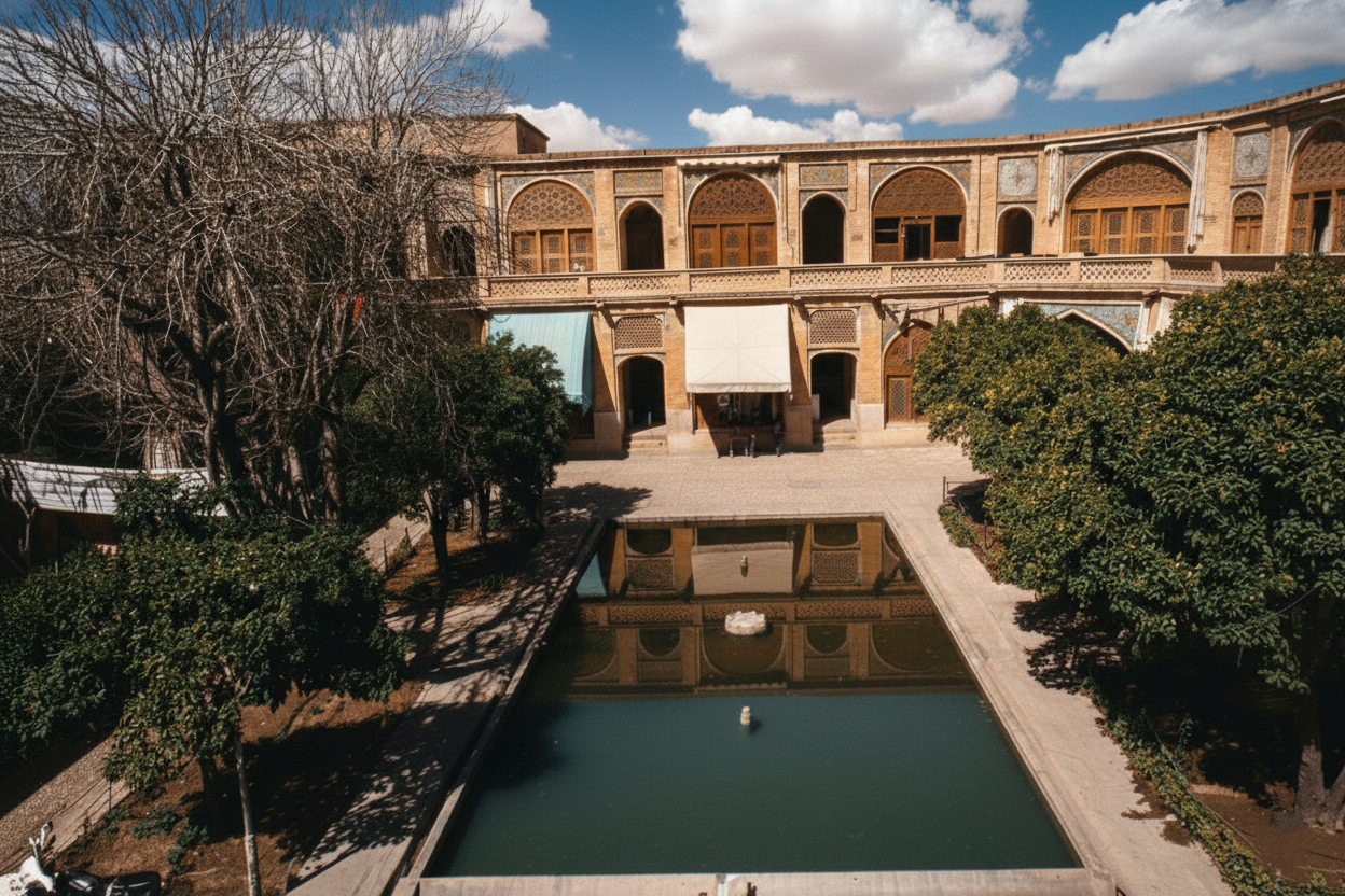 Shiraz Bazzar -8.png