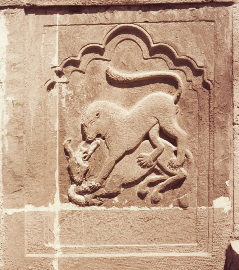 Qazvin Aminiha Historical House _13.png