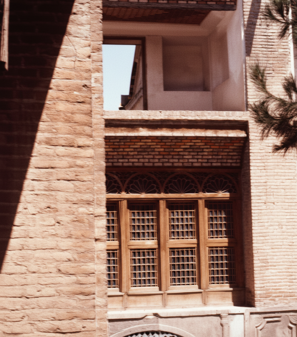 Qazvin Aminiha Historical House _6.png