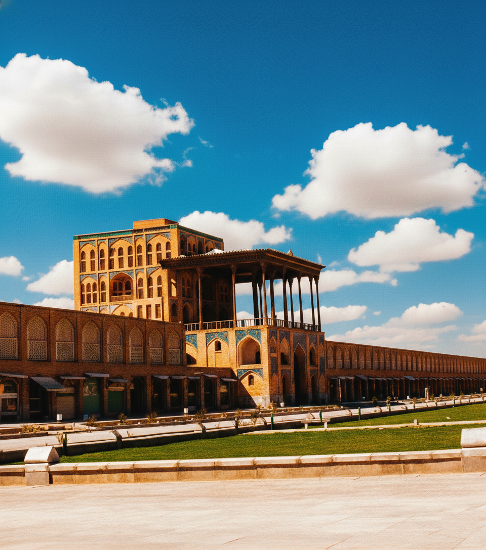 Isfahan  Naqsh-e Jahan Square  3.png