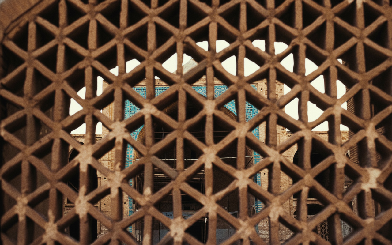 The Fakhr-o-Madin (فخر و مدین)