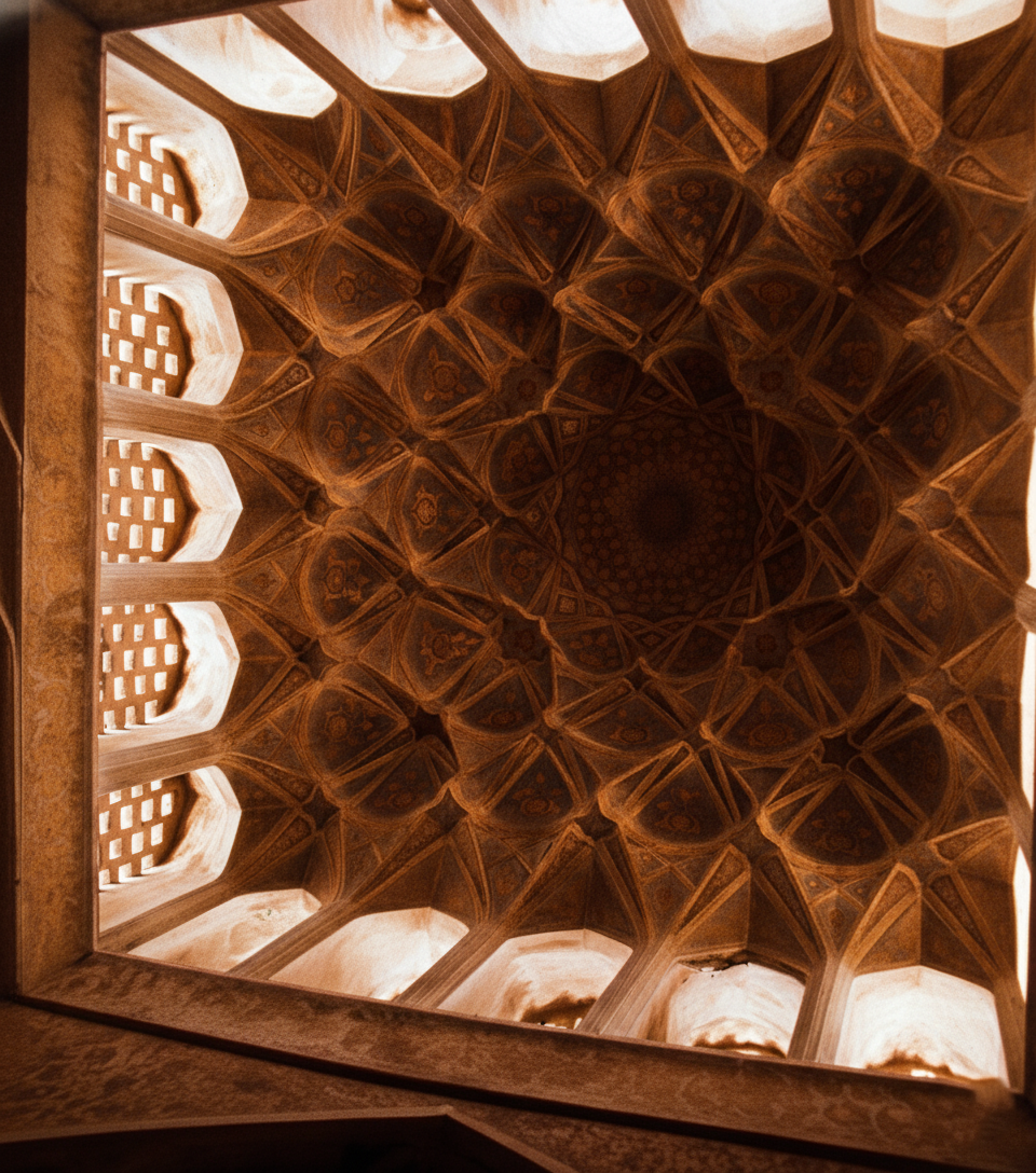 Isfahan Ali Qapu  12.png