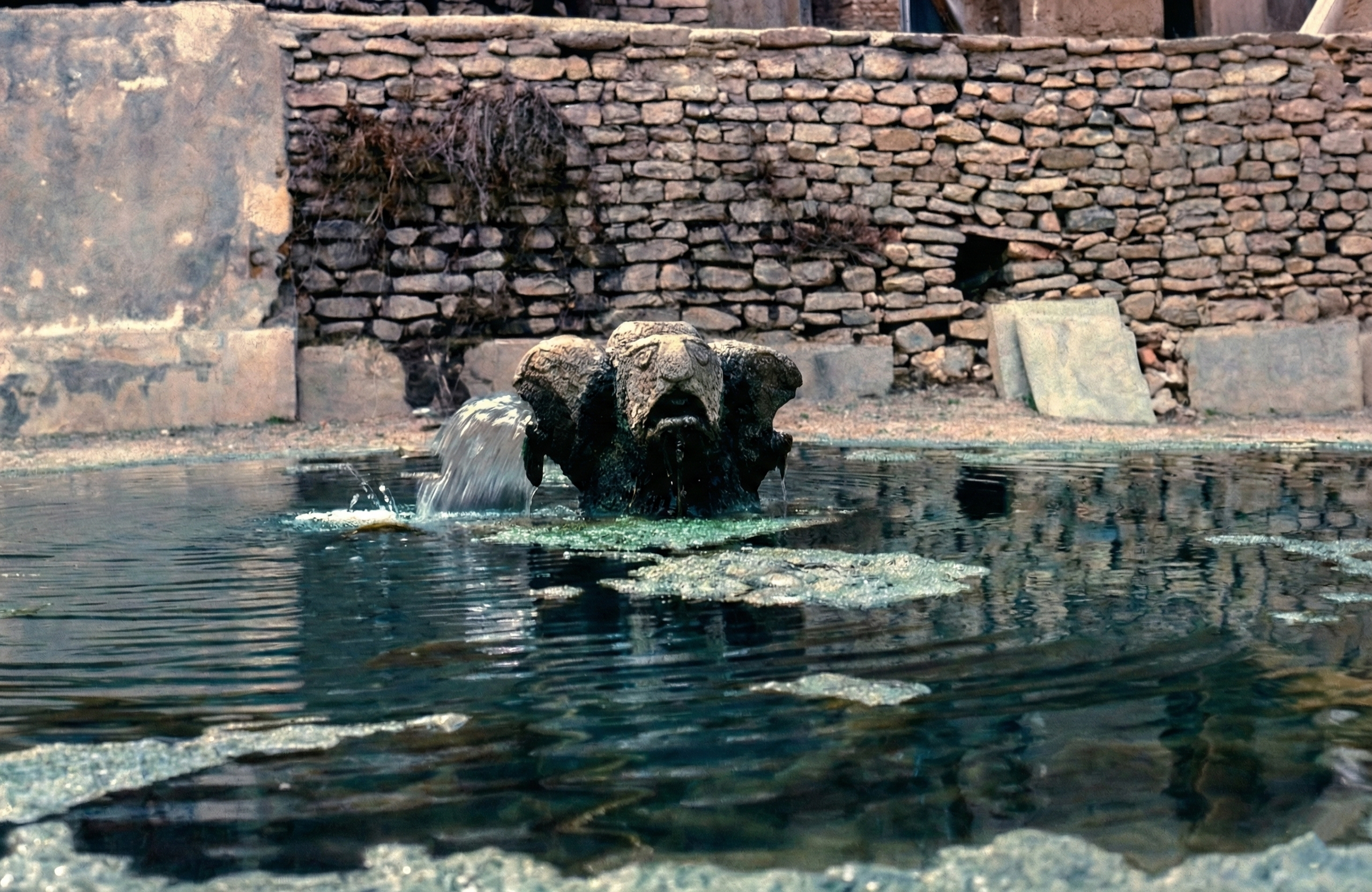 Khansar-hoseinieh 15.png